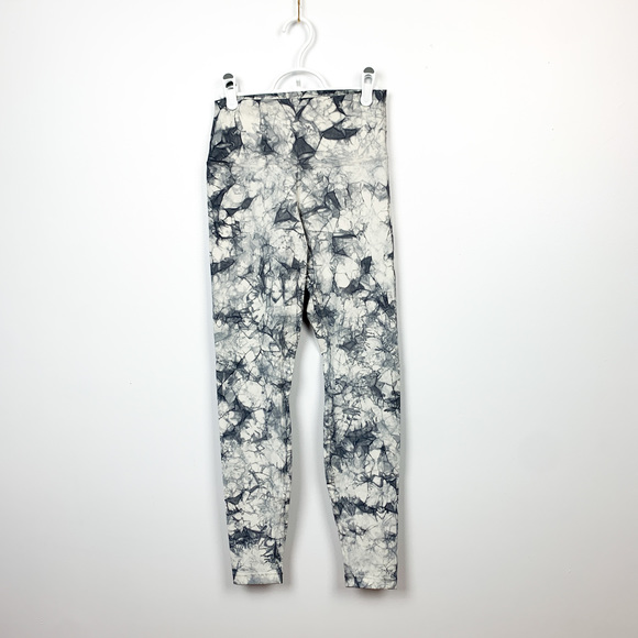 Lululemon Athletica Pants - Lululemon Grey & White Marble Pattern Athletic Leggings